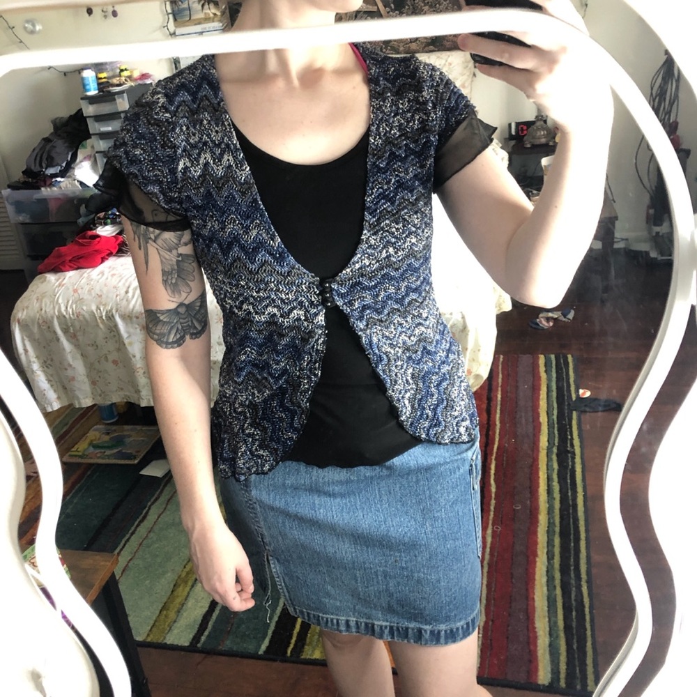Cocomo black and blue knit top with sheer sleeves